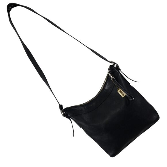 Coach Handbags - COACH! VINTAGE COLLECTOR BLACK GENUINE LEATHER ADJUSTABLE STRAP PURSE, HANDBAG!
